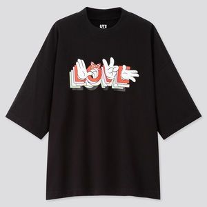 NWT Uniqlo x Minnie Mouse Graphic T-Shirt, Black